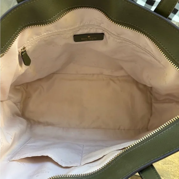 Kate Spade Staci Large "Enchanted Green" Saffiano Leather Tote - Picture 7 of 7